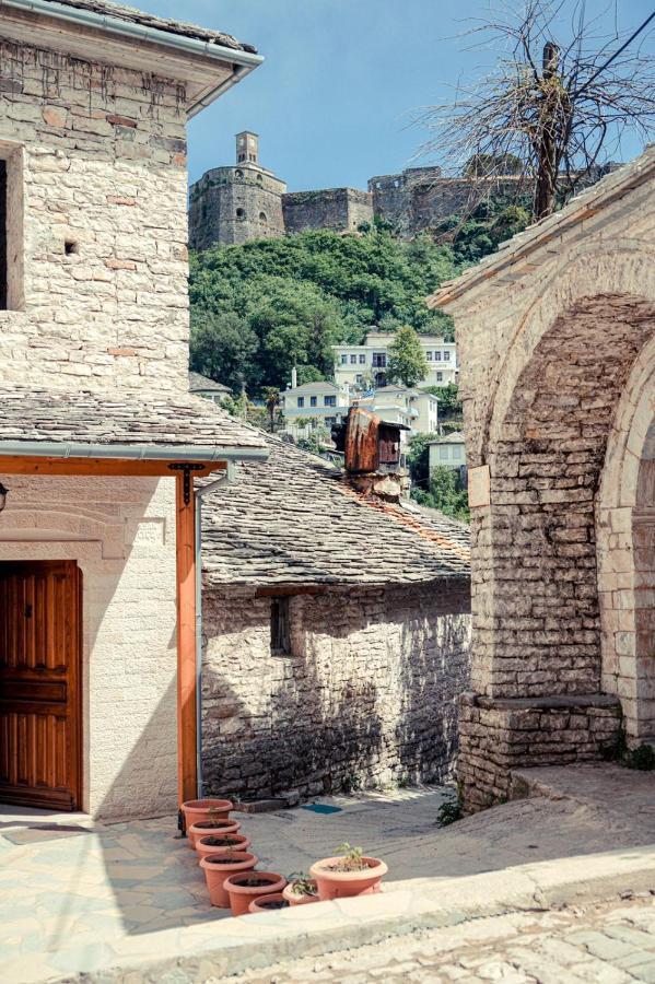 Cico Hostel &Private Room Gjirokastër 외부 사진
