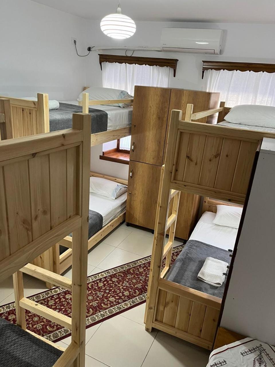 Cico Hostel &Private Room Gjirokastër 외부 사진
